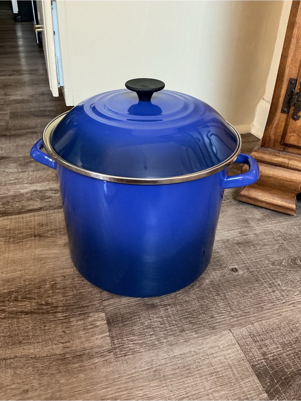 Le Creuset 12-Quart Enameled Steel Stockpot with Lid - Cobalt/Marseille Blue